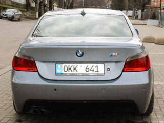 BMW 5 Series foto 5