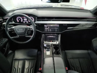 Audi A8 фото 5