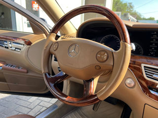 Mercedes S-Class foto 10