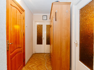 Apartament cu 2 camere, 50 m², Buiucani, Chișinău foto 12