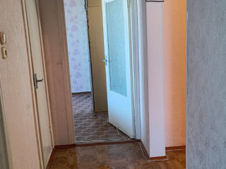 Apartament cu 3 camere, 70 m², Periferie, Cahul foto 3