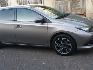 Toyota Auris foto 4