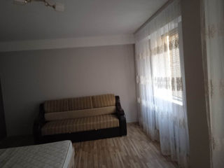 Apartament cu 2 camere, 83 m², Botanica, Chișinău foto 6