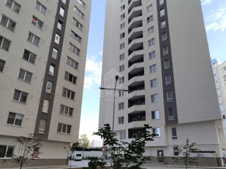 Apartament cu 2 camere, 47 m², Botanica, Chișinău foto 2