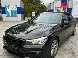 BMW 7 Series foto 2