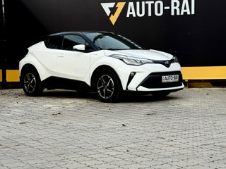 Toyota C-HR foto 2