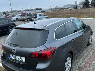 Opel Astra foto 2