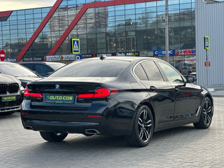 BMW 5 Series foto 4