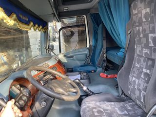 Daf CF75.360 foto 7