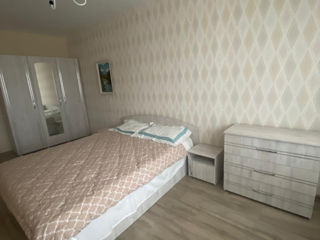 Apartament cu 3 camere, 70 m², Botanica, Chișinău foto 3