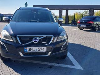 Volvo XC60 foto 2