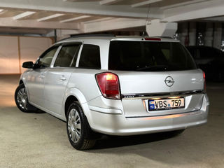 Opel Astra foto 9