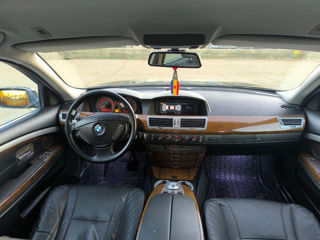 BMW 7 Series foto 6