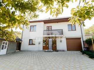 Casa cu 2 nivele, 186 mp + 21 ari teren, or. Sîngera, sat. Revaca 125 000€ ! foto 1