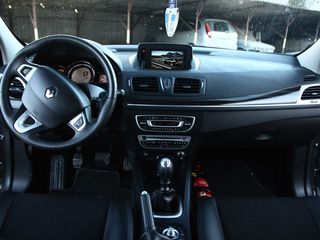 Renault Megane foto 5