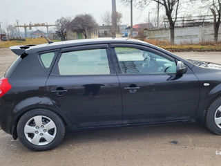 KIA Ceed foto 3