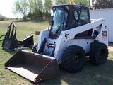 Tehnica bobcat s220 +excavator foto 2