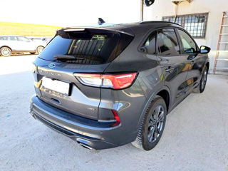 Ford Kuga foto 2