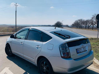 Toyota Prius foto 3