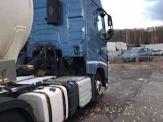 Volvo FH460 ADR foto 3