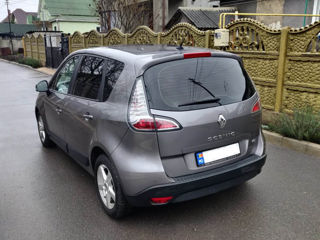 Renault Scenic foto 9