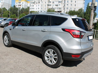 Ford Kuga foto 3