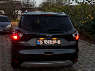 Ford Kuga foto 3