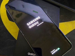 Samsung Galaxy Z Flip 5 foto 3