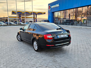 Skoda Octavia foto 3