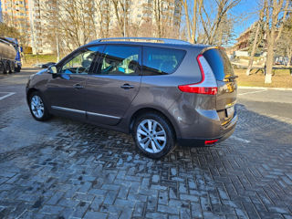 Renault Grand Scenic foto 4