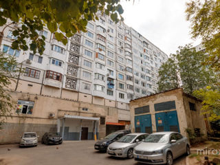 Apartament cu 2 camere, 53 m², Telecentru, Chișinău foto 12