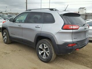 Jeep Cherokee foto 3