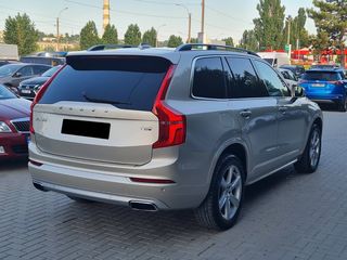 Volvo XC90 foto 3