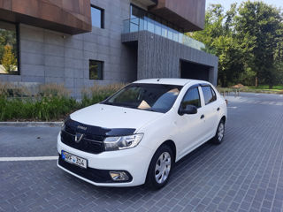 Dacia Logan foto 2