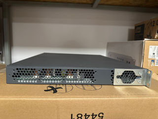 HPE ProCurve 2620-24-PoE+ Managed Switch foto 3