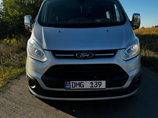 Ford Transit Custom foto 1