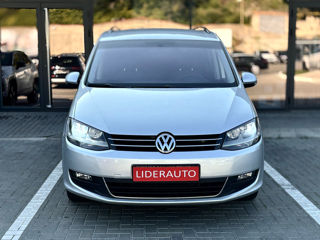 Volkswagen Sharan foto 2