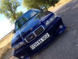 BMW 3 Series foto 6