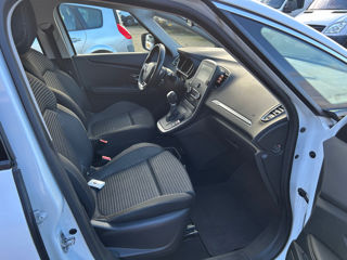 Renault Grand Scenic foto 12