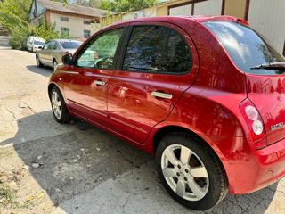 Nissan Micra foto 5