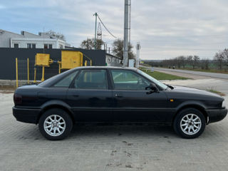 Audi 80 foto 6