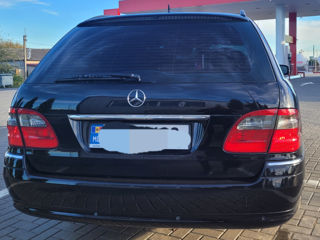 Mercedes E-Class foto 5