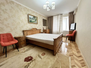Apartament cu 3 camere, 95 m², Centru, Chișinău foto 4