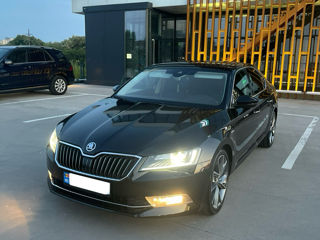 Skoda Superb foto 6