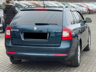 Skoda Octavia foto 3