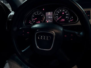 Audi Q7 foto 10