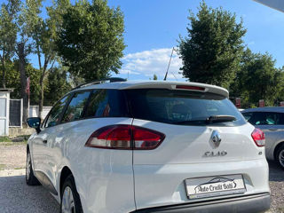 Renault Clio foto 4