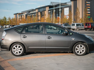 Toyota Prius foto 4