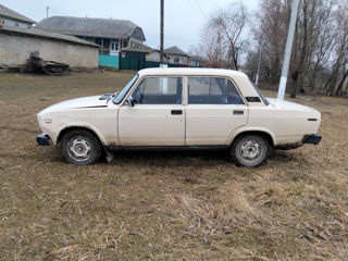 Lada / ВАЗ 2105 foto 4