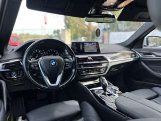 BMW 5 Series foto 11